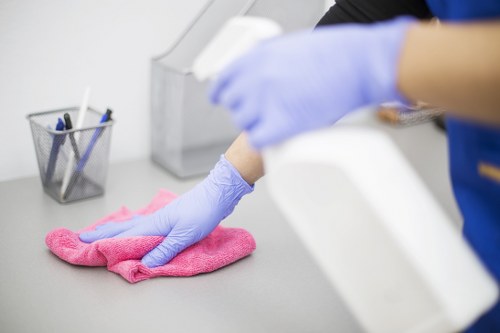 Professional move out cleaning service in Roehampton for residential properties